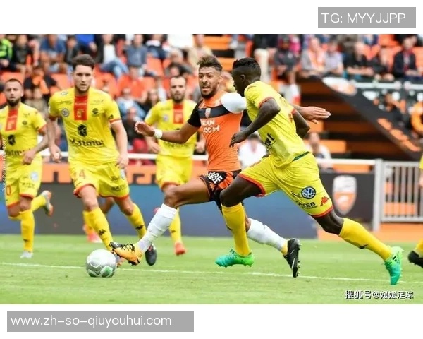 莫火车头与莫陆军争夺俄超杯荣耀之战精彩回顾与分析 莫火车头与莫陆军争夺俄超杯荣耀之战精彩回顾与分析